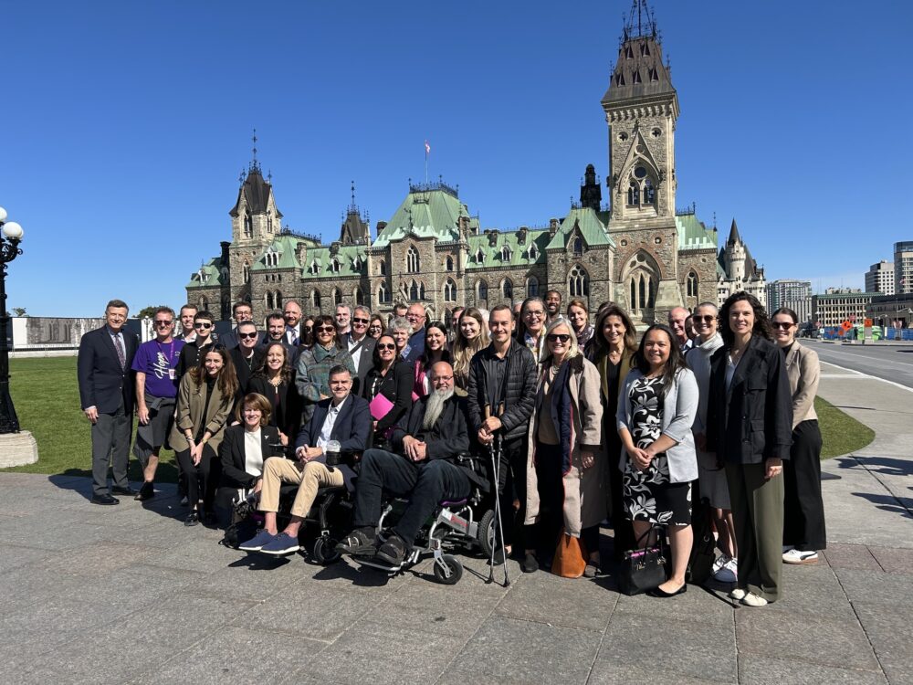 Members of the ALS community across Canada—including people living with the disease, caregivers, researchers, clinicians, and also provincial Societies—met with Members of Parliament and senators to advocate for federal investment in the Canadian Collaboration to Cure ALS.